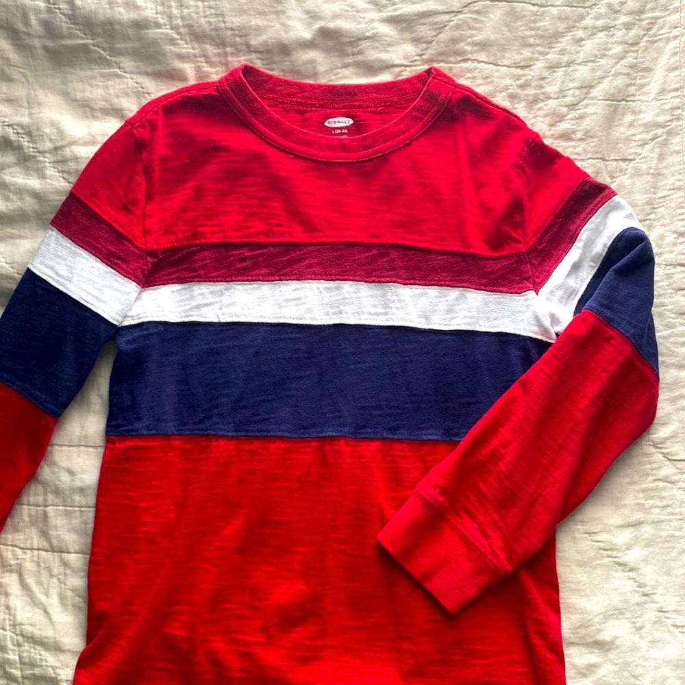 Old Navy long-sleeved shirt